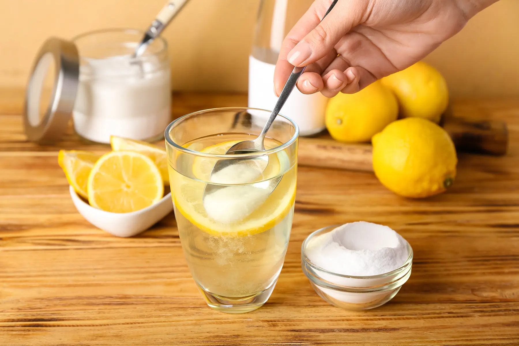 Why People Are Drinking Baking Soda and Apple Cider Vinegar for Manage Weight  Loss