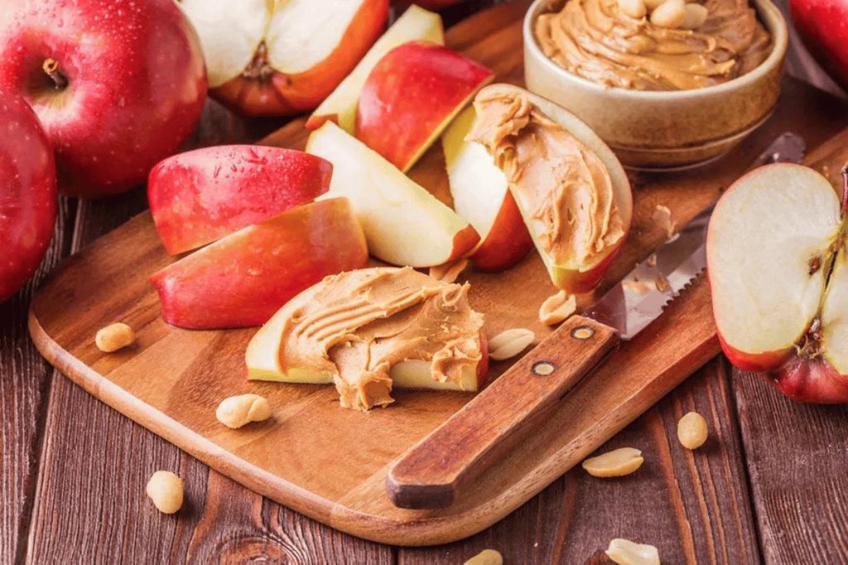 is apple and peanut butter good to lose weight