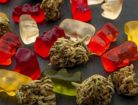 Infused Cannabis Gummies: Benefits, Effects, and How to Make Them