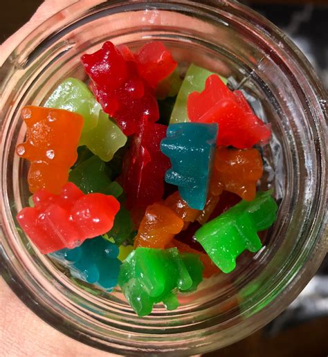 Master Cannabis Gummies: DIY Recipes, Tips & Expert Advice