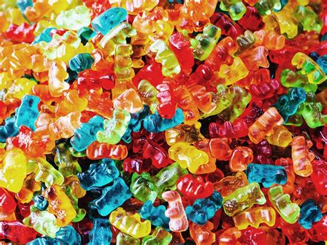 Side Effects of Gummies CBD: Understanding the Risks and Benefits