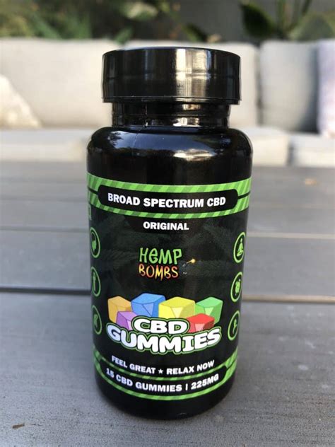 Hemp Bombs CBD Gummies Reviews: A Comprehensive Analysis of Efficacy and Quality